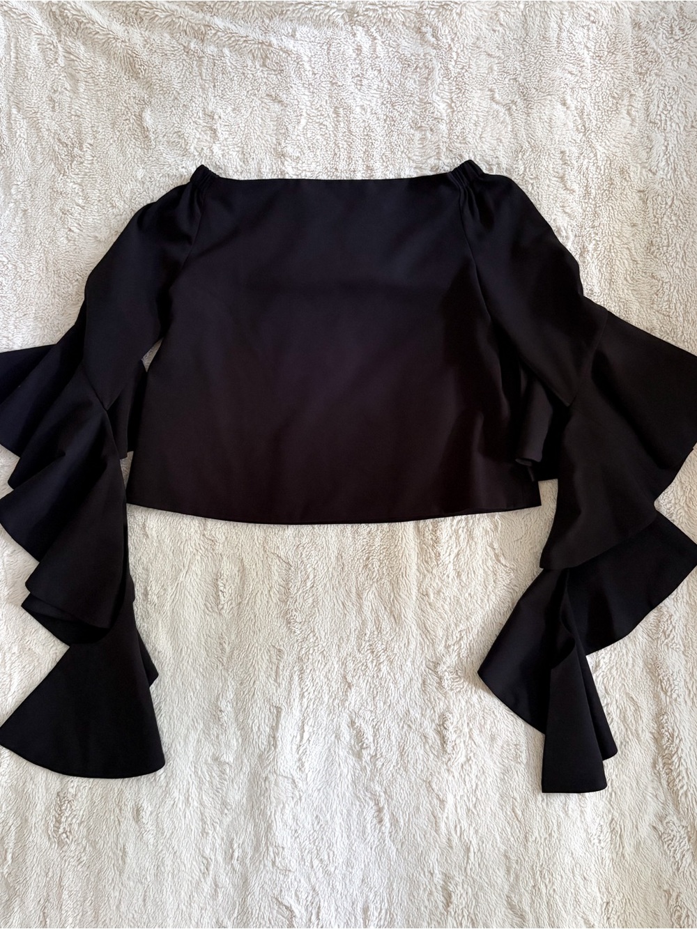 Gracia Black Tiered Ruffle Bell Sleeve Crop Top Size S